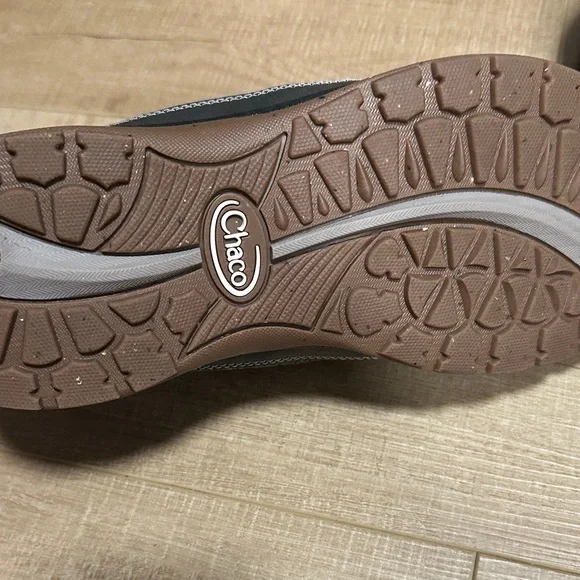 Chaco Woman’s Sneakers - Picture 10 of 10